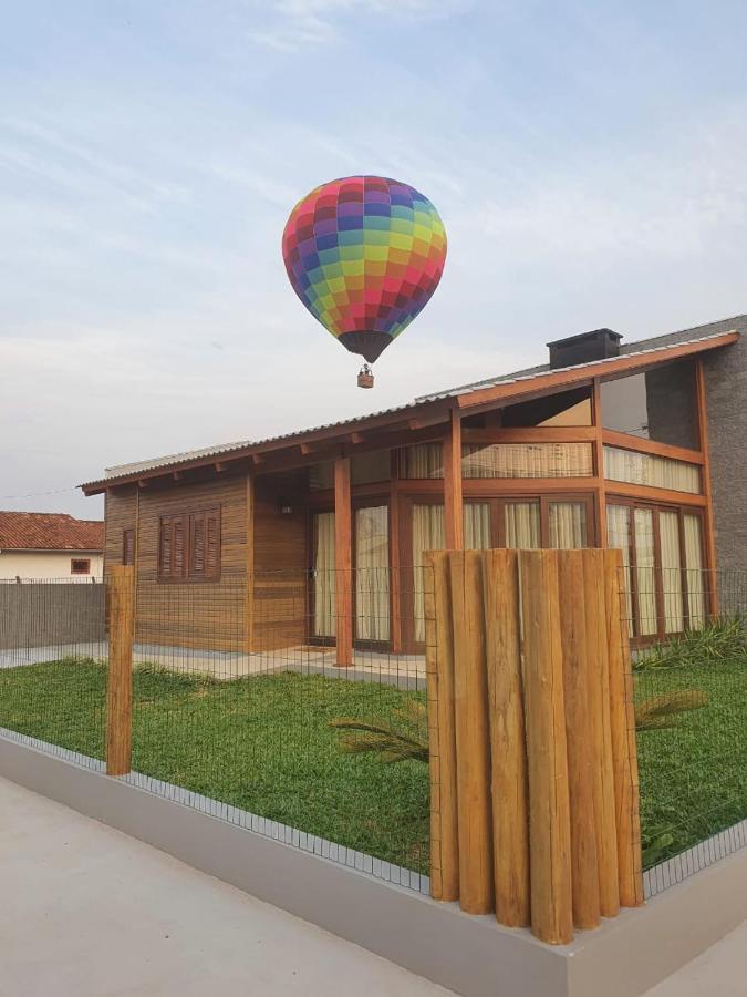 Canyons Guest House Praia Grande  Exterior photo